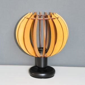 Πορτατίφ με ξύλινες ακτίνες και μεταλλική βάση